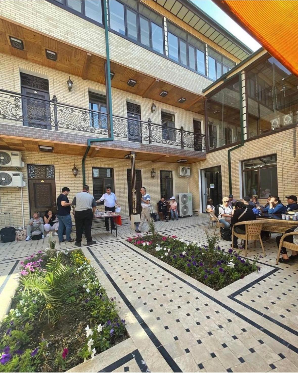 Vostok Hotel Buchara Zewnętrze zdjęcie